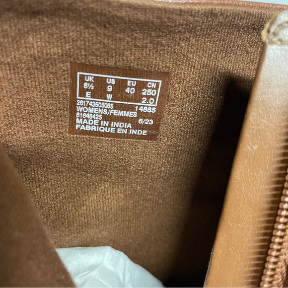 Clarks Maye Grace Buckle Boots in Cognac, NWOT, size 9 - Picture 9 of 15